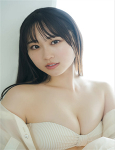 《亚洲和欧洲一码二码区别-我半夜摸妺妺的奶C了她动漫》