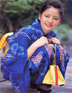 《性一交一乱一乱A片AP88-美丽寡妇西条丽》